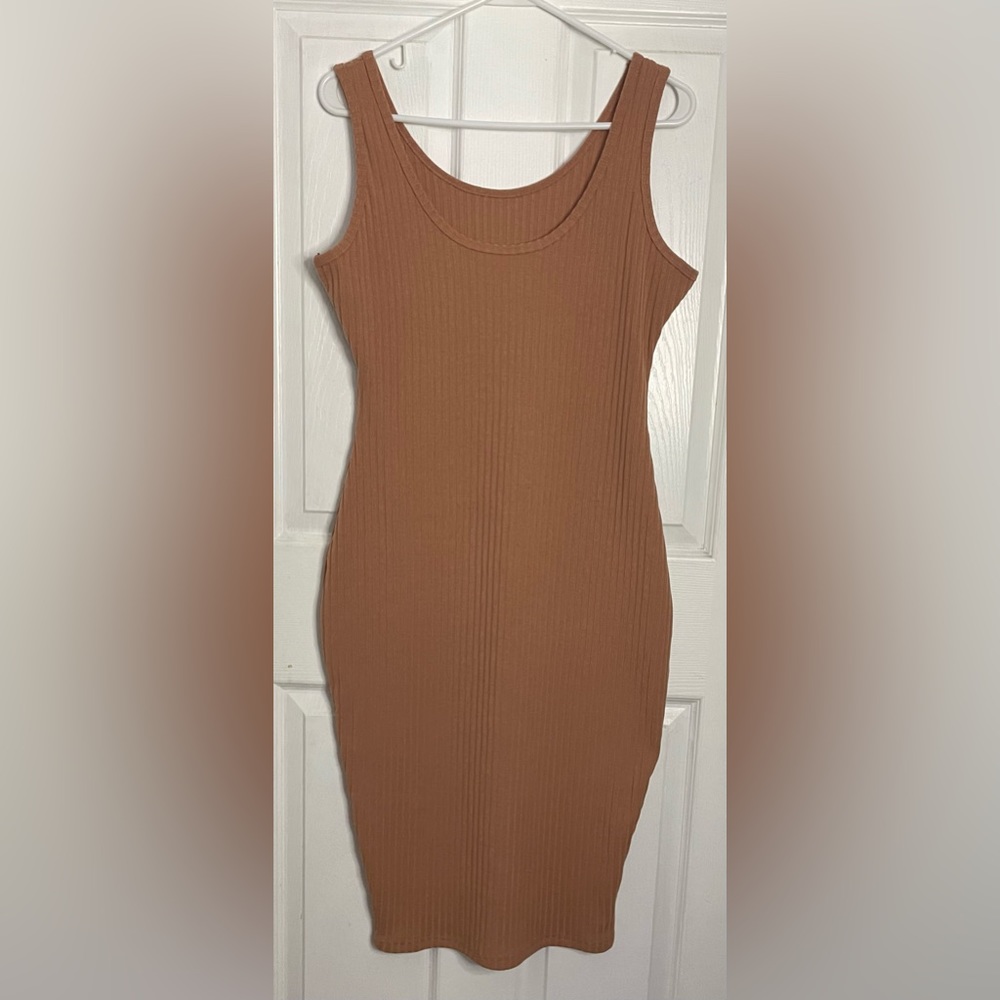 Woman’s Midi Dress L/XL